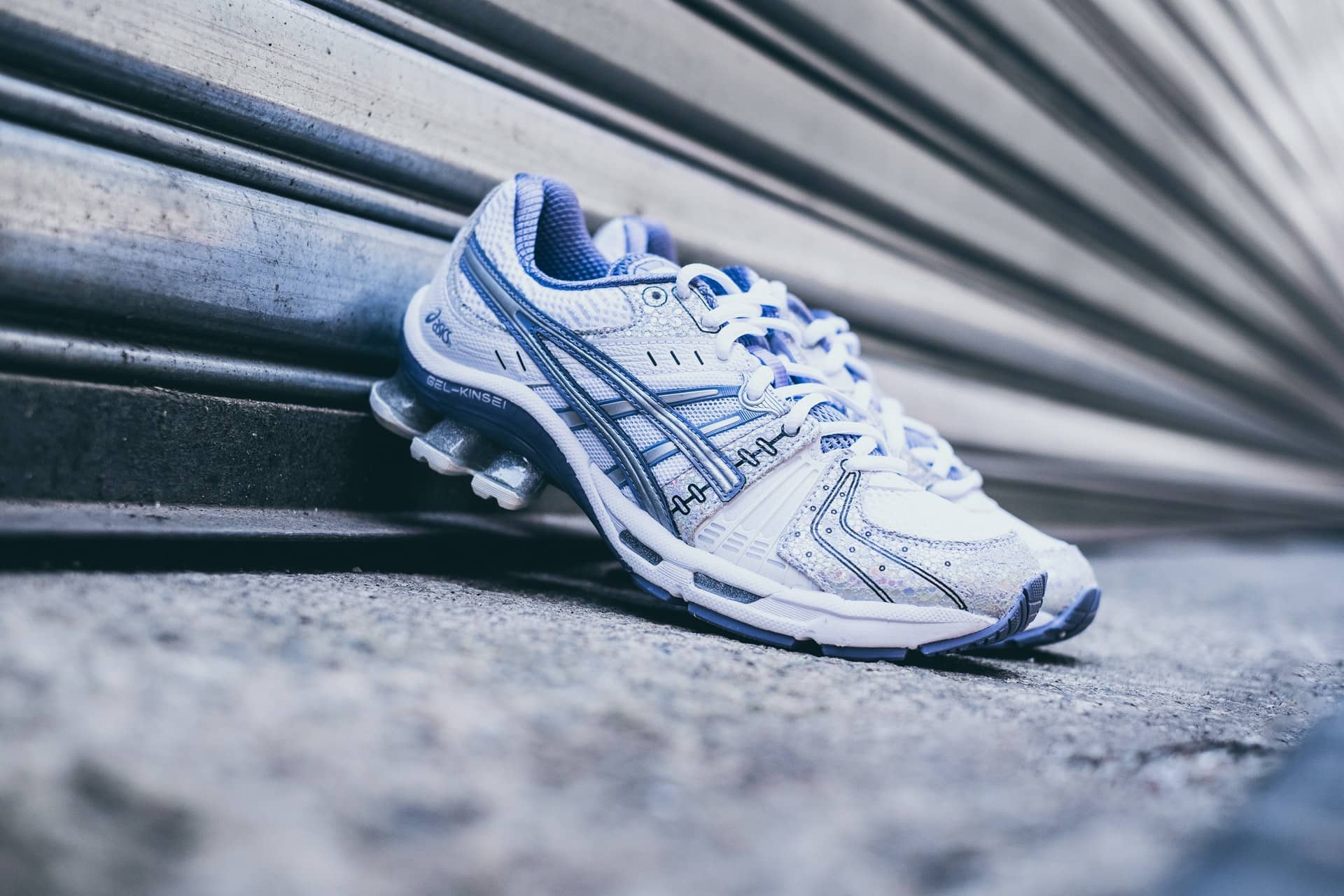 På udkig efter et par fede sneakers?
